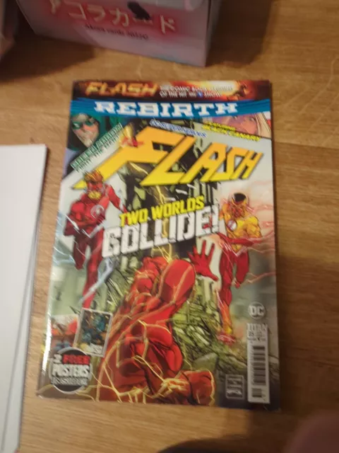 DC Comics Titan Super Heroes The Flash Rebirth #5 Two Worlds Collide