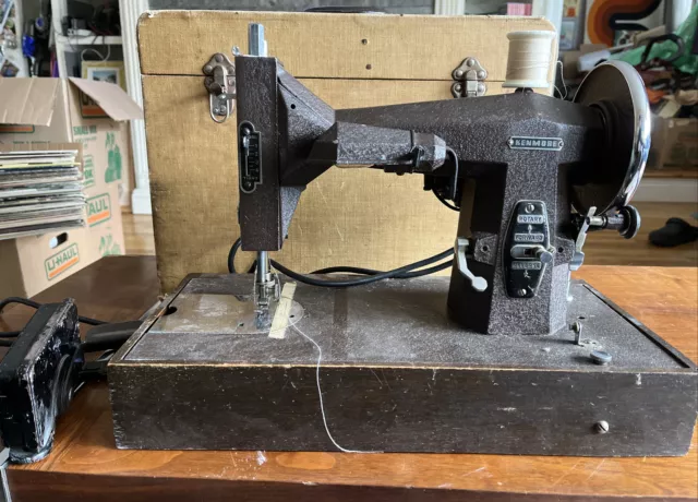 Buy the Vintage Kenmore Sewing Machine 117812 Deluxe Rotary 65