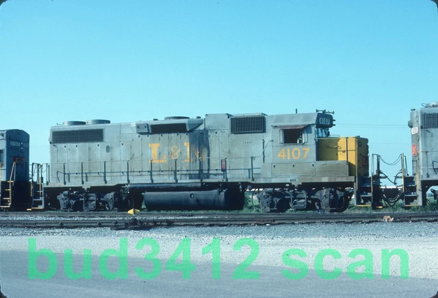 L&N Louisville & Nashville GP38-2 #4107 at Danville IL 1977 ORIGINAL Slide!