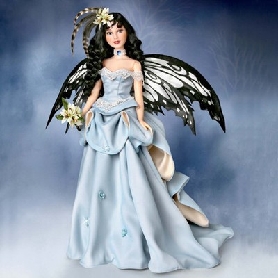 Ashton-Drake Galleries Nene Thomas A MOMENT IN TIME Enchanted Fantasy Bride Doll