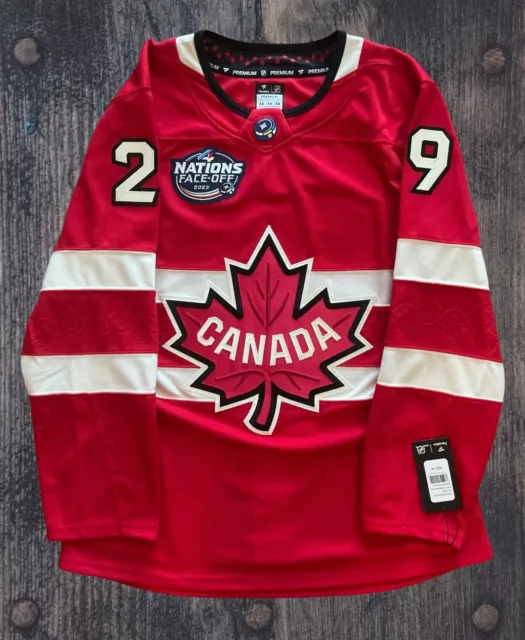 TEAM CANADA 4 NATIONS FACEOFF NATHAN MacKINNON FANATIC PREMIUM HOCKEY