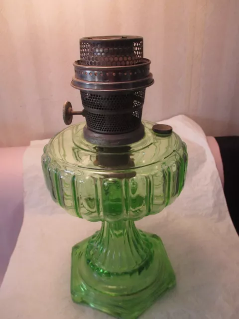 Aladdin 108 Green Cathedral Oil Lamp~~Blacklite Green