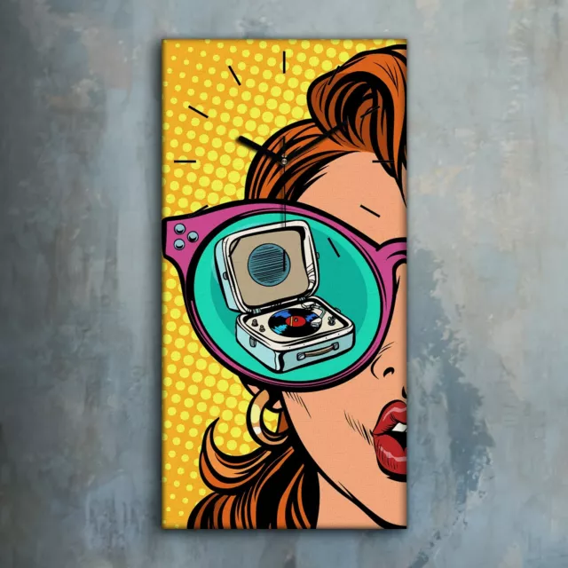 Horloge murale sur toile 30x60  Femme avec lunettes de soleil pop vinyle rétro