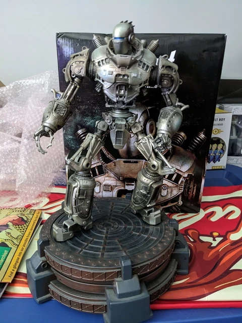 SOLD OUT FALLOUT Liberty Prime Statue Figure 15