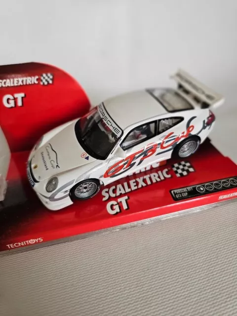 Scalextric 1:32 6281 Porsche 911 GT3 Cup