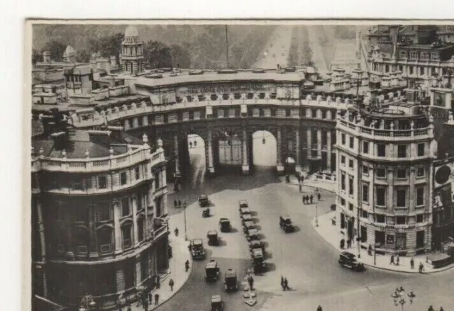 Famous Landmarks 1939. Admiralty Arch, London