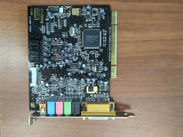 Tarjeta de sonido Creative Labs Sound Blaster Audigy LS 5.1 PCI SB0310