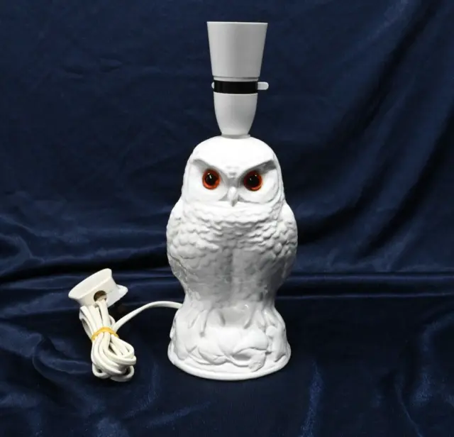 White Owl Table Lamp By Poole Pottery 10.5" Tall Vintage 80s 90s