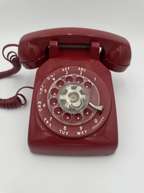 1970’S AT&T RETRO Red Rotary Dial Phone Vintage USA Collectible £54.38 ...