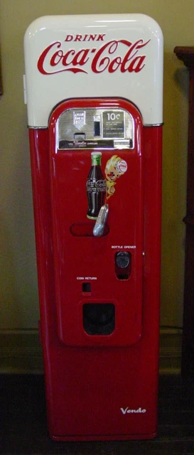 1950's Drink Coca-Cola Vendo 44 vending machine--excellent----------16023