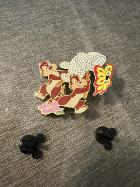 Disney Auctions Chip and Dale Pin Catching Butterflies LE 1000