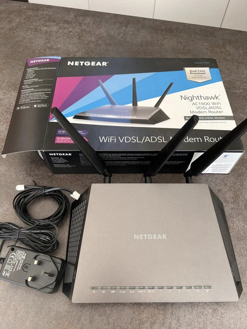 Netgear nighthawk AC1900 D700 v 2 Modem Router