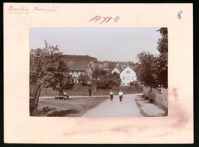 Ansicht Hartha i. Sa., Blick in den Ort, Knaben in Sommerkleidung