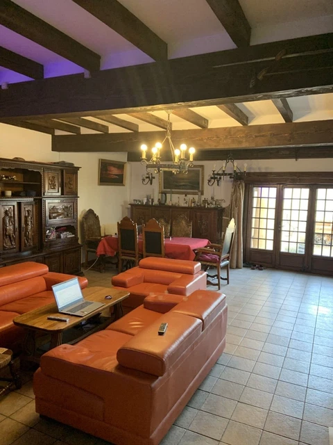 Maison à vendre, 160m2 + 40m2 maison annexe sur 1450 m2 de terrain 2
