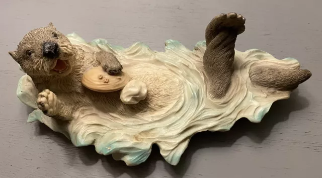 Castagna Floating Sea Otter Italy Resin