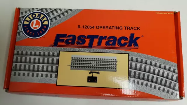 Lionel 6-12054 FasTrack Operating Track. new in box