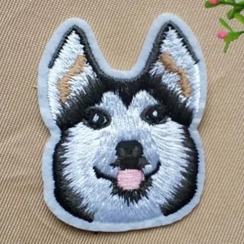 2x Siberian Husky Alaskan Malamute Dog Iron On Embroidered Patches DIY Transfers