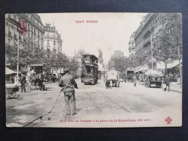 cpa PARIS Belle Animation Rue du TEMPLE Attelages Tramway NETTOYAGE des RUES