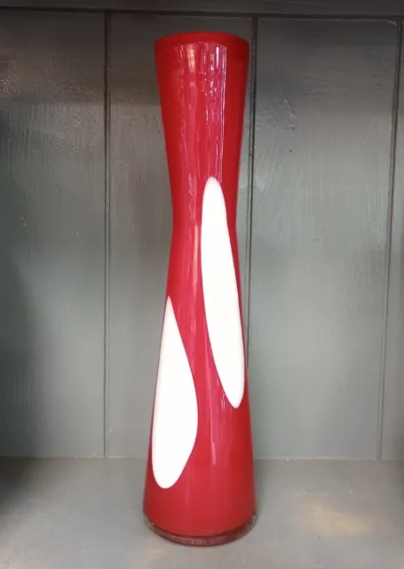 Hand Blown Art Glass Vase Red w/ White Spots Pier I Imports 11.25" 2