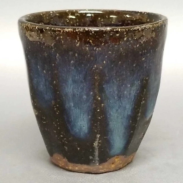 AK79)Japanese Pottery Hagi ware Guinomi Sake Cup Blue glaze  by Seigan Yamane