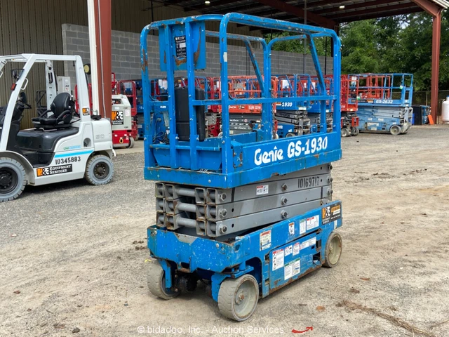 2015 Genie GS-1930 19' Electric Scissor Lift Man Aerial Platform bidadoo