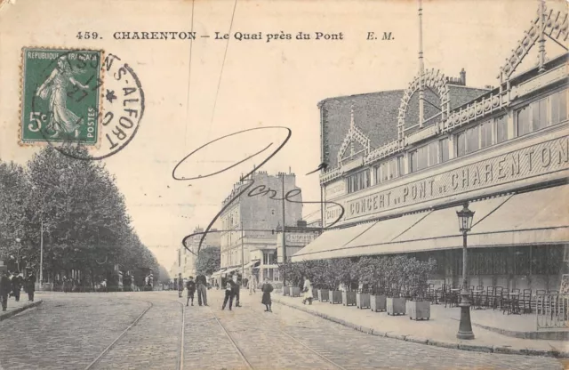 Cpa 94 Charenton / Le Quai Pres Du Pont