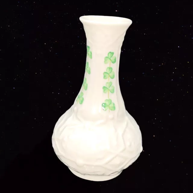 Belleek of Ireland Archive Collection 2007 VASE Shamrock Spill Limited Edition