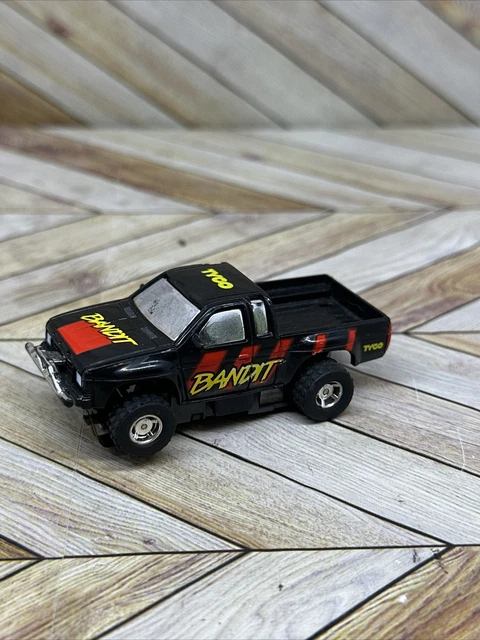 Tyco Toyota Off Road Pickup BANDIT Red Yellow 1A22