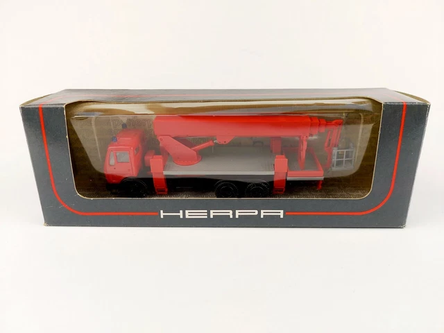 Herpa 082327 Telone Pianale Con Base 7,45m - Scala 1:87 H0 - Nuovo