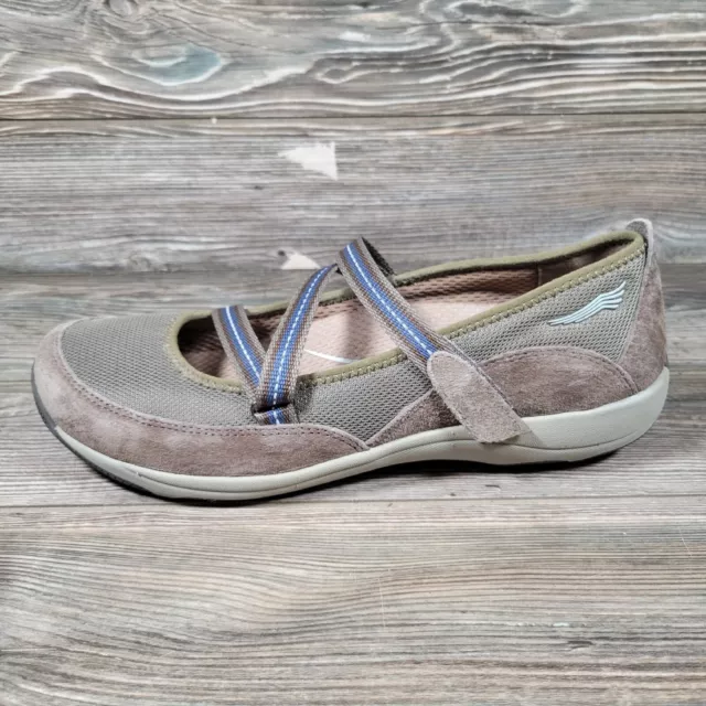 Dansko hotsell hazel flat