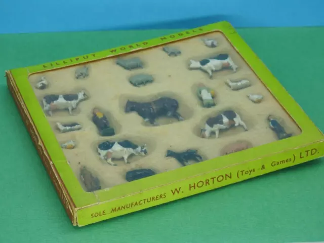 Britains Lilliput Mundo Ho / Oo Caja Grande Cable Granja Set #L101 Vintage 1954 3