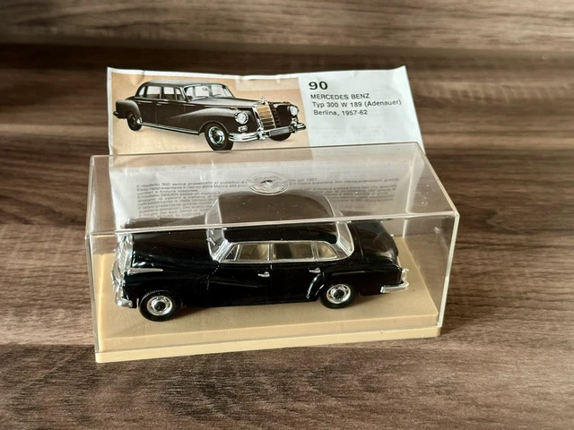 Miniature Rio 90 - Mercedes benz 300 W 189 Miniature Rio 90 - Mercedes benz 300 W 189