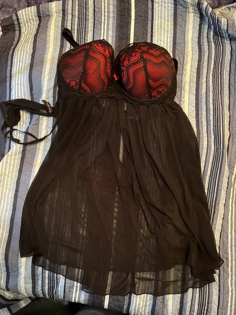 Daisy Fuentes Lingerie 1x NWOT