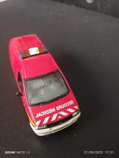 Lot De Véhicules Miniatures Pompiers - échelle 1/43 - Neufs