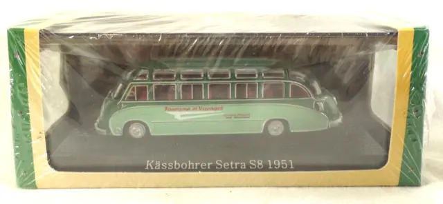 Véhicule miniature Bus collection Kassbohrer Setra S8 1951 Editions Atlas 1:72