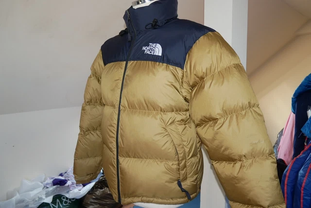 ⭐100% Authentic Rare deadstock The North Face 1996 Retro Nuptse - Size M Gold ⭐