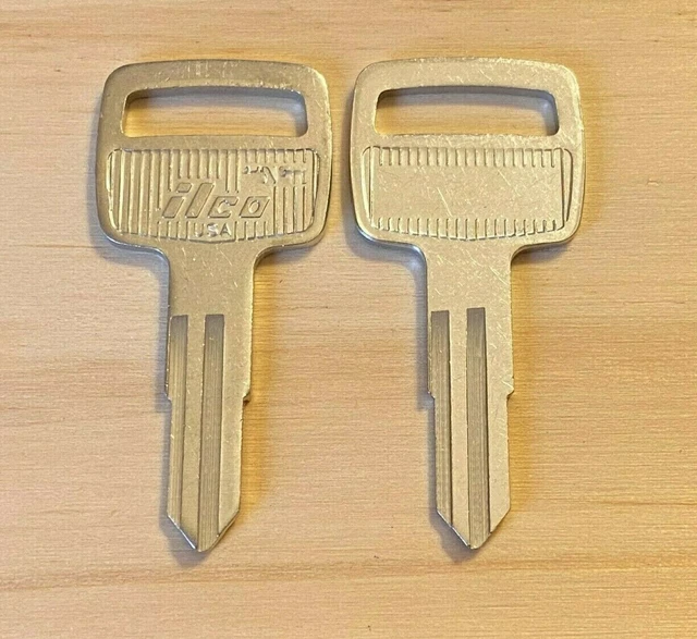 2 Yamaha / Mercury Outboard Marine Boat Key Blanks using Key Codes 721-740