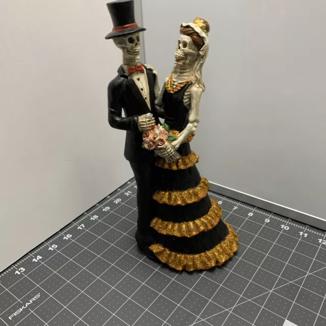 Gothic Wedding Decor Skeleton Bride & Groom Figurine 13” Day Of The Dead Zombie