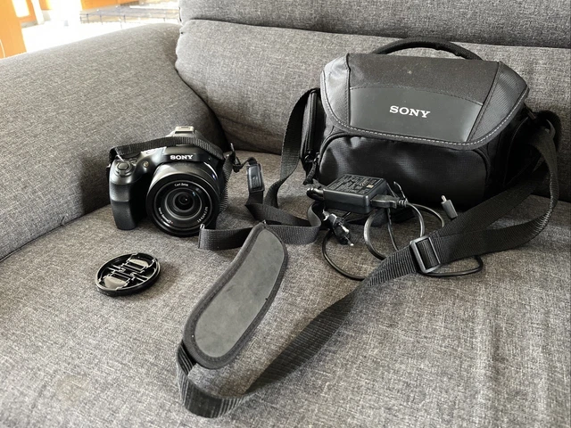 Sony Cybershot DSC-HX400V, 20,4 MP, 50x Zoom Optique, Wi-Fi, Noir très bon état