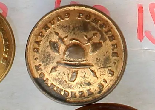 RARE BOUTON UNIFORME ANCIEN - SAPEURS POMPIERS - MOLENBEEK ST J. - D:18mm