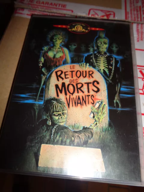 dvd. le retour des morts vivants. horreur. d'autres dvd