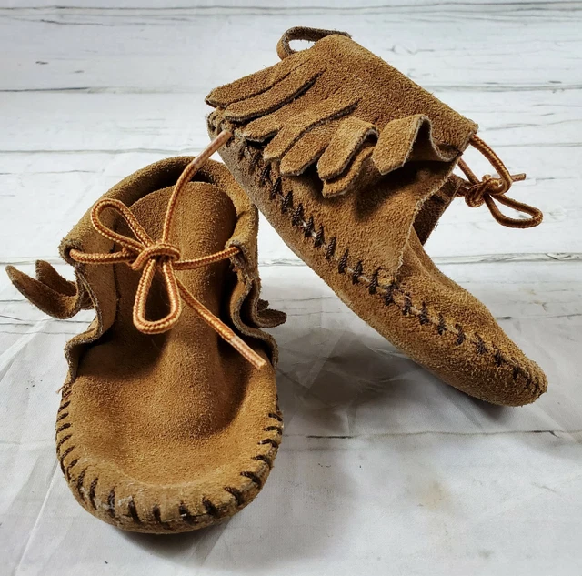 Vintage TAOS Baby Moccasins Suede Softsole Boot Sz 6 ~ Fringe Accent with Box