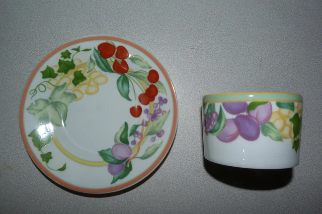 1 Large Cups and 1 Sub Cups - LAURE JAPY 1 Large Cups and 1 Sub Cups - LAURE JAPY