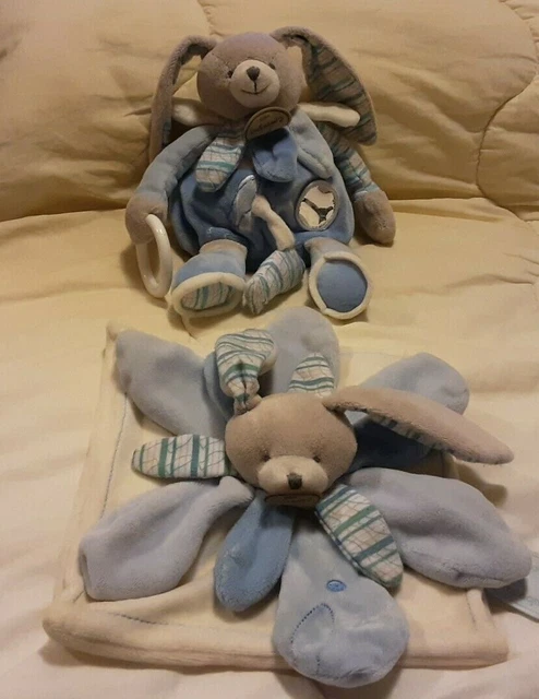 Doudou Plat Lapin pétales Fleur Doudou Et Compagnie et une Peluche d activités