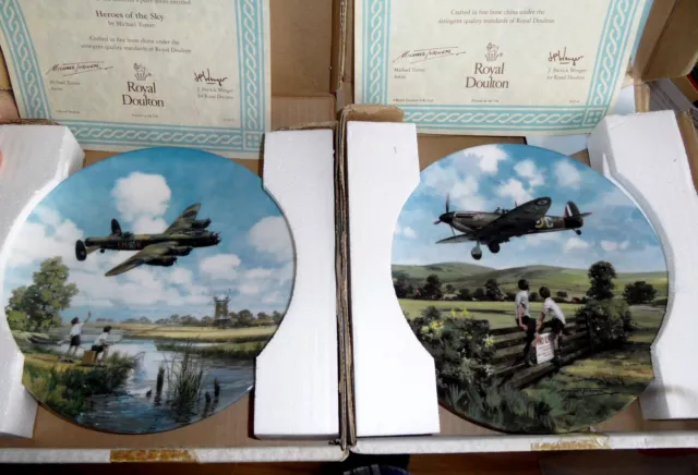 Royal Doulton Heroes of the Sky collector’s plates Spitfire – Lancaster 8" X  2