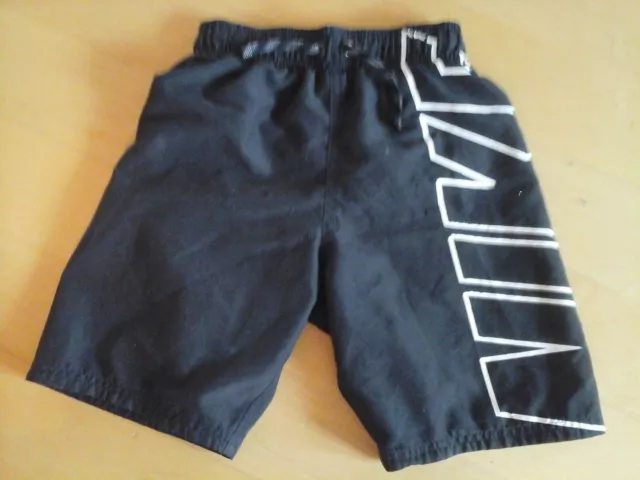 NIKE Jungen Badeshorts Badehose Beach Shorts schwarz weiß Gr. S (128 134) rar