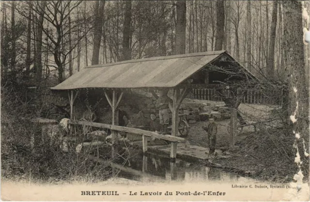 CPA BRETEUIL Le Lavoir du Pont-de-l'Enfer (1160546)
