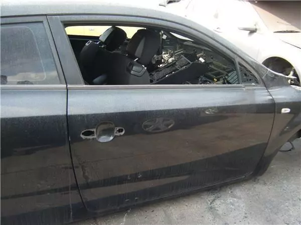 Porta Anteriore Destra Kia Ceed (Ed)(2006->) 1.6 Crdi 115 D4Fb Pintado Negro/3P