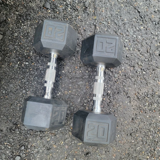 Pair of 20 pounds Hex Dumbbells - Workout Weights - Heavy Duty PVC Coated
