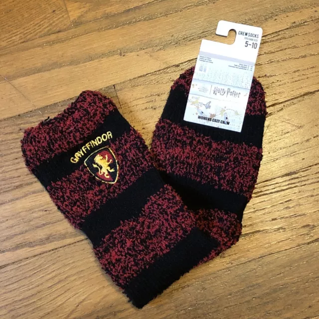 Harry Potter Womens Cozy Crew Socks 5-10 Gryffindor Red/Black Striped Warner